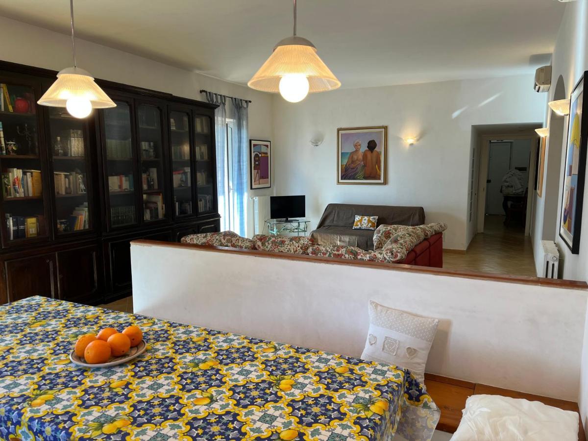 Villa Letizia Rooms & Apartments Noto Luaran gambar