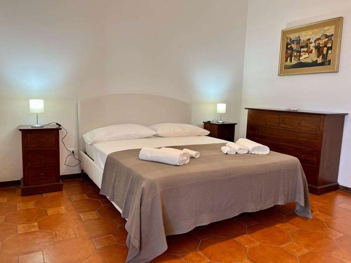 Villa Letizia Rooms & Apartments Noto Luaran gambar